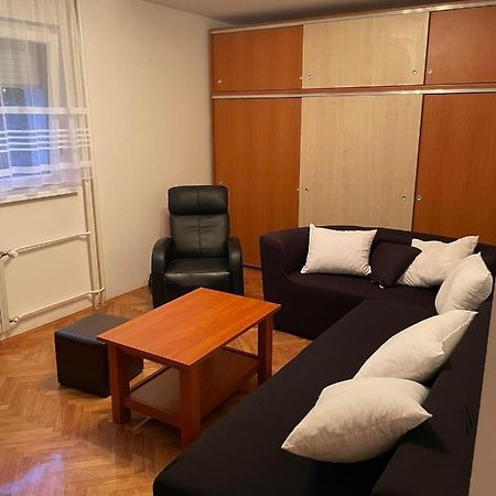 Lolly Apartment Karlovac Exteriér fotografie