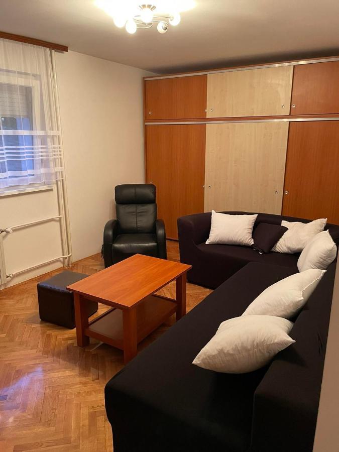 Lolly Apartment Karlovac Exteriér fotografie
